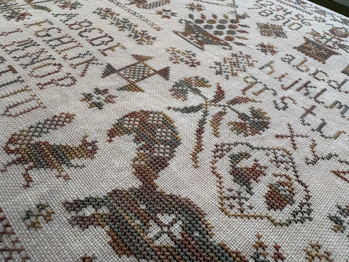 Pansy Patch Quilts & Stitchery - Sassy Squirrel Sampler