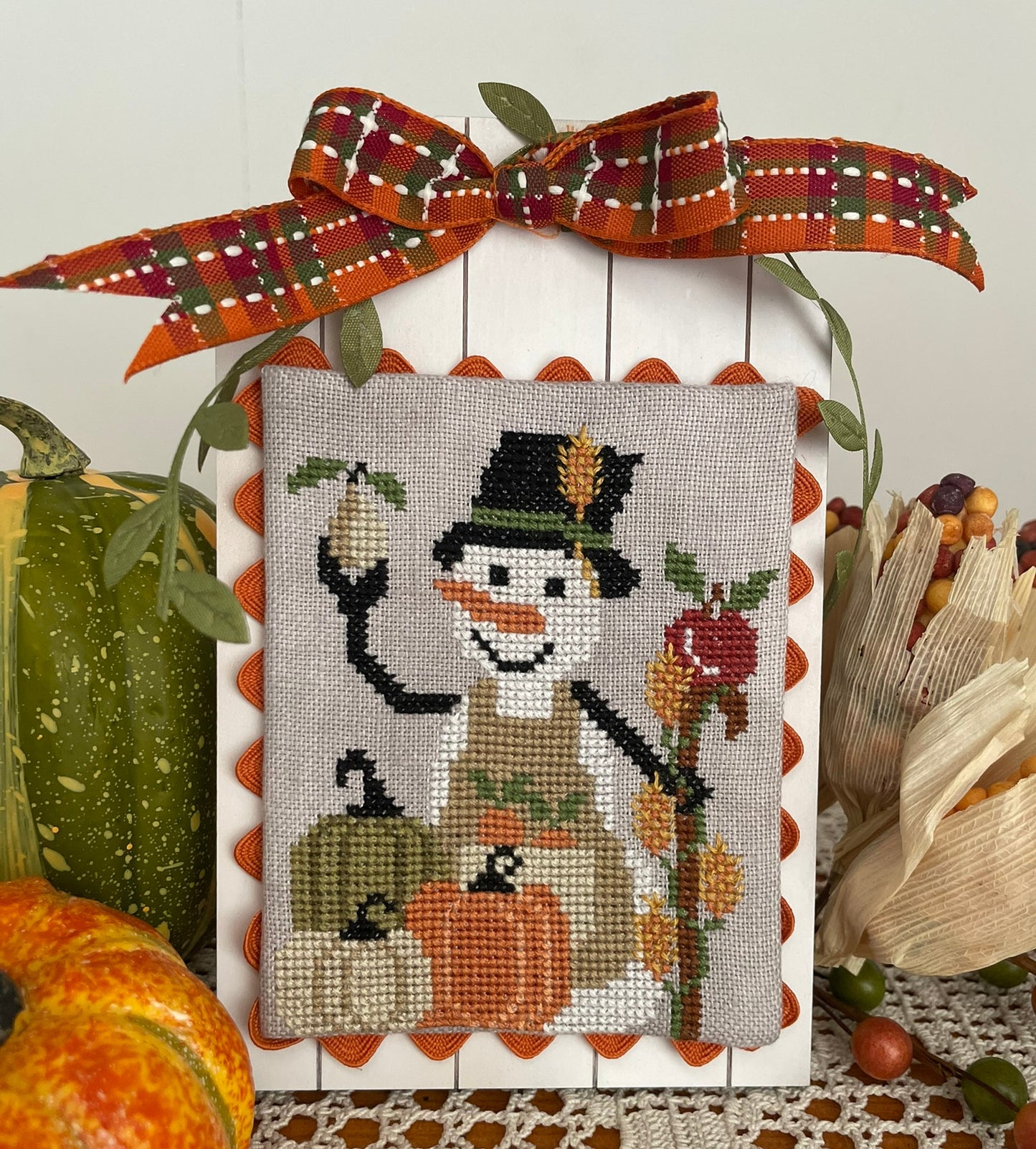 Mani di Donna - The Pumpkin's Snowman (Snowman Series: Autumn) [PRE-ORDER - SHIPS EARLY SEPTEMBER]