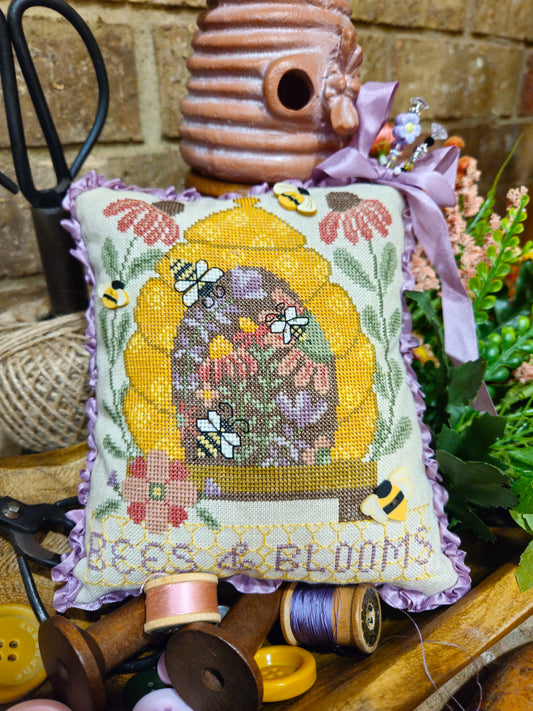 Quaint Rose Needlearts - Bees & Blooms