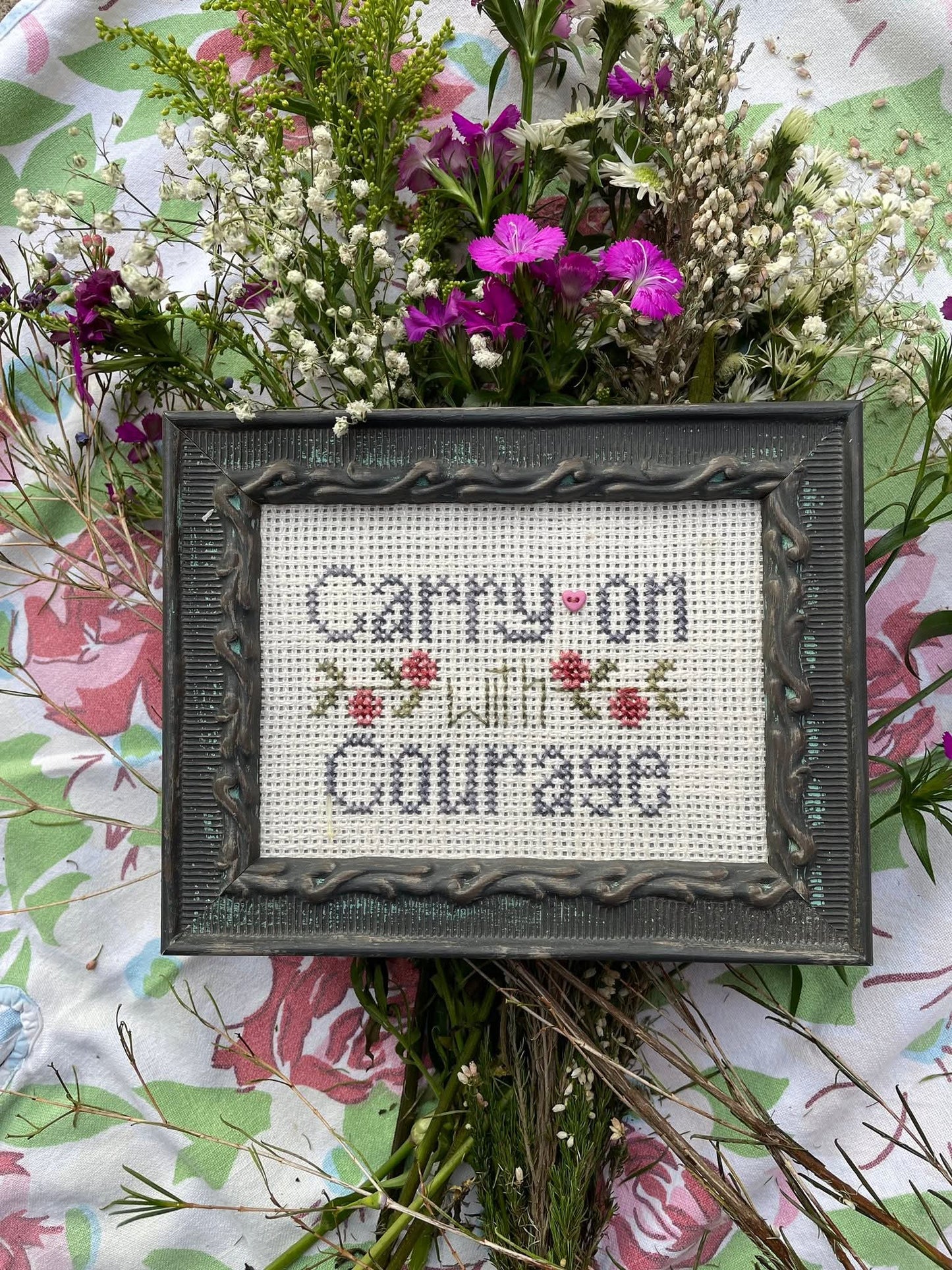 Shepherd's Bush - Carry On With Courage [KIT] (PRE-ORDER)