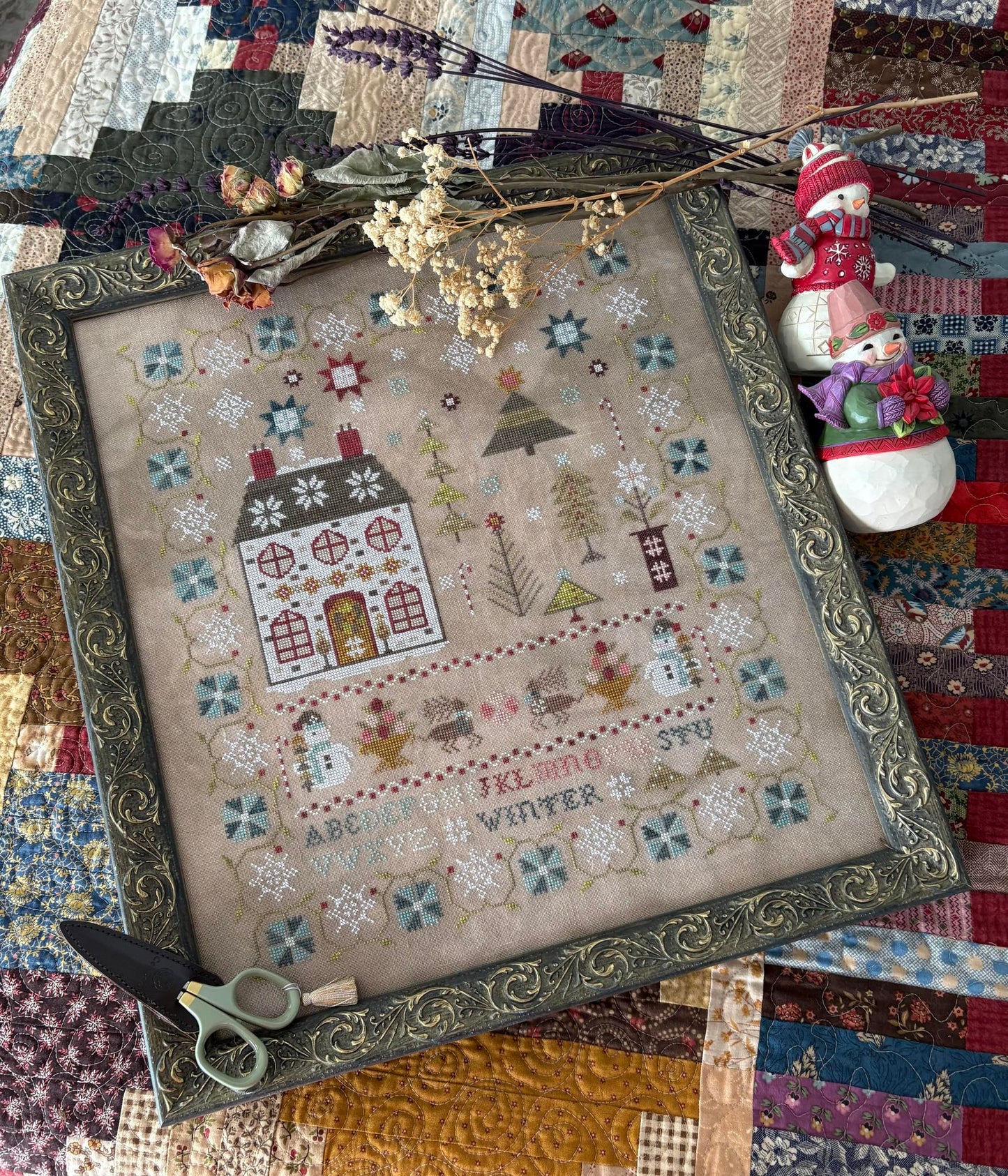 Pansy Patch Quilts & Stitchery - Enchanted Winter Sampler (SHIPS EARLY APRIL)