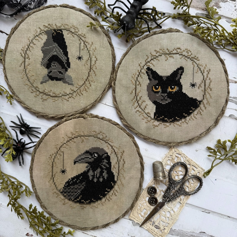 Puntini Puntini - Halloween Animals Trio [PRE-ORDER - SHIPS EARLY SEPTEMBER]