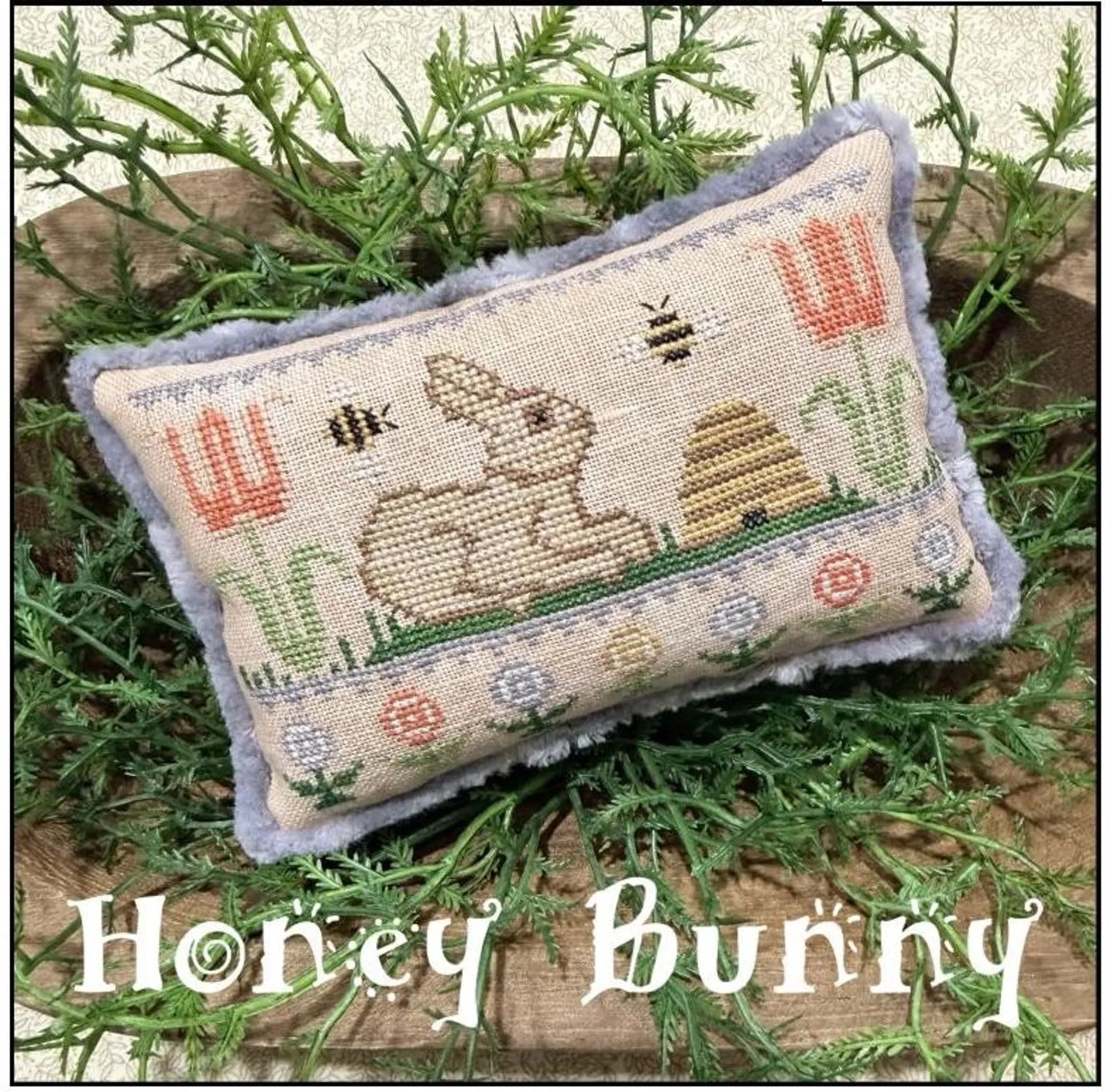 The Scarlett House - Honey Bunny