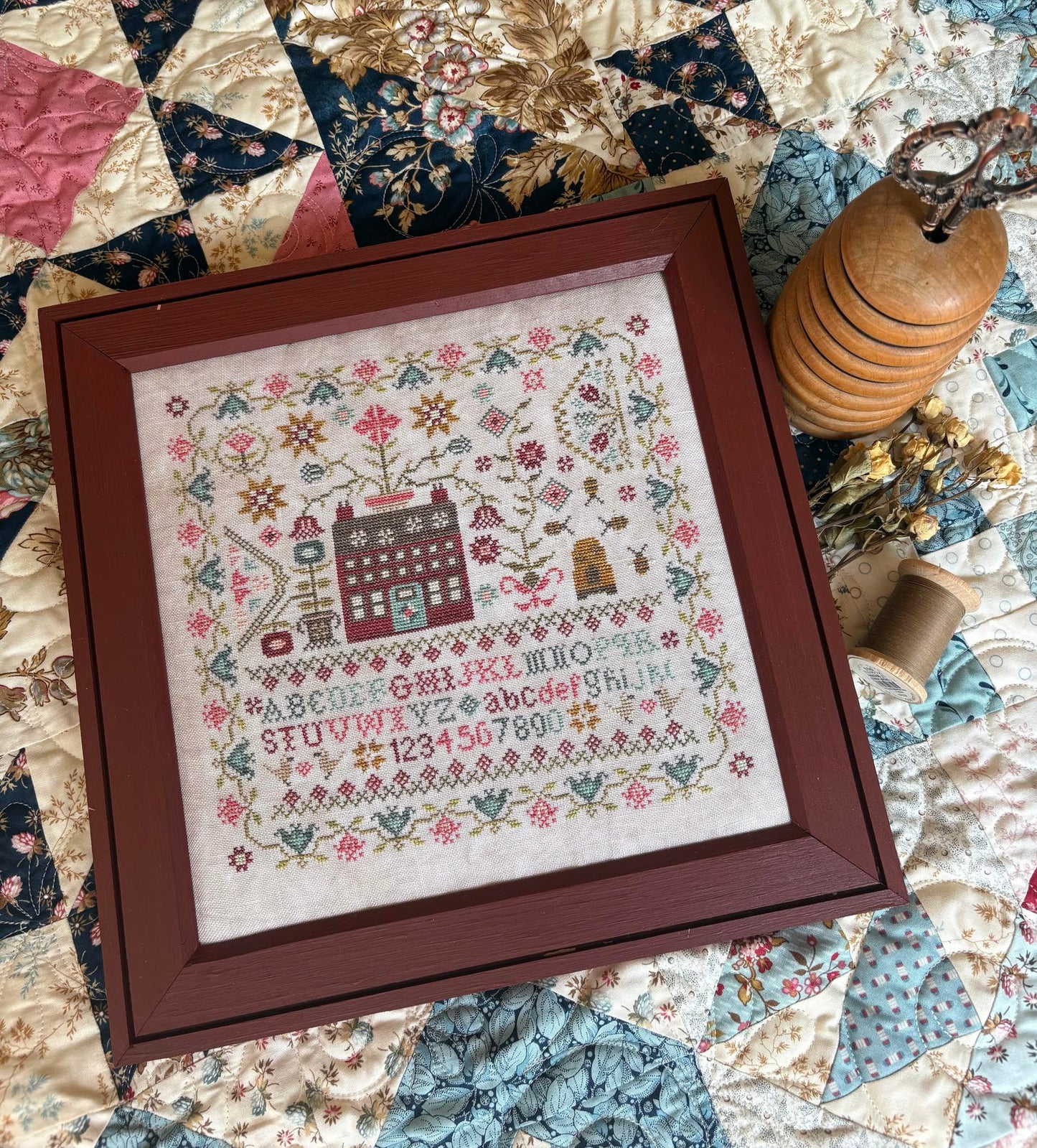 Pansy Patch Quilts & Stitchery - Oh Sweet Summer [PRE-ORDER - SHIPS EARLY SEPTEMBER]