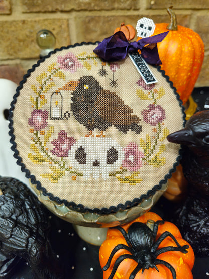 Quaint Rose Needlearts - Pin Drum Shorties Month #10 Crow [PRE-ORDER - SHIPS EARLY SEPTEMBER]
