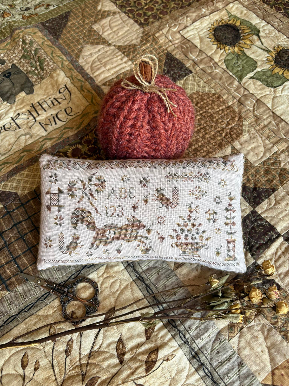 Pansy Patch Quilts & Stitchery - Sassy Squirrel Pinkeep