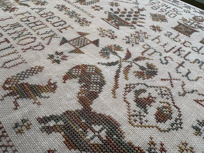 Pansy Patch Quilts & Stitchery - Sassy Squirrel Sampler [PRE-ORDER - SHIPS EARLY SEPTEMBER]
