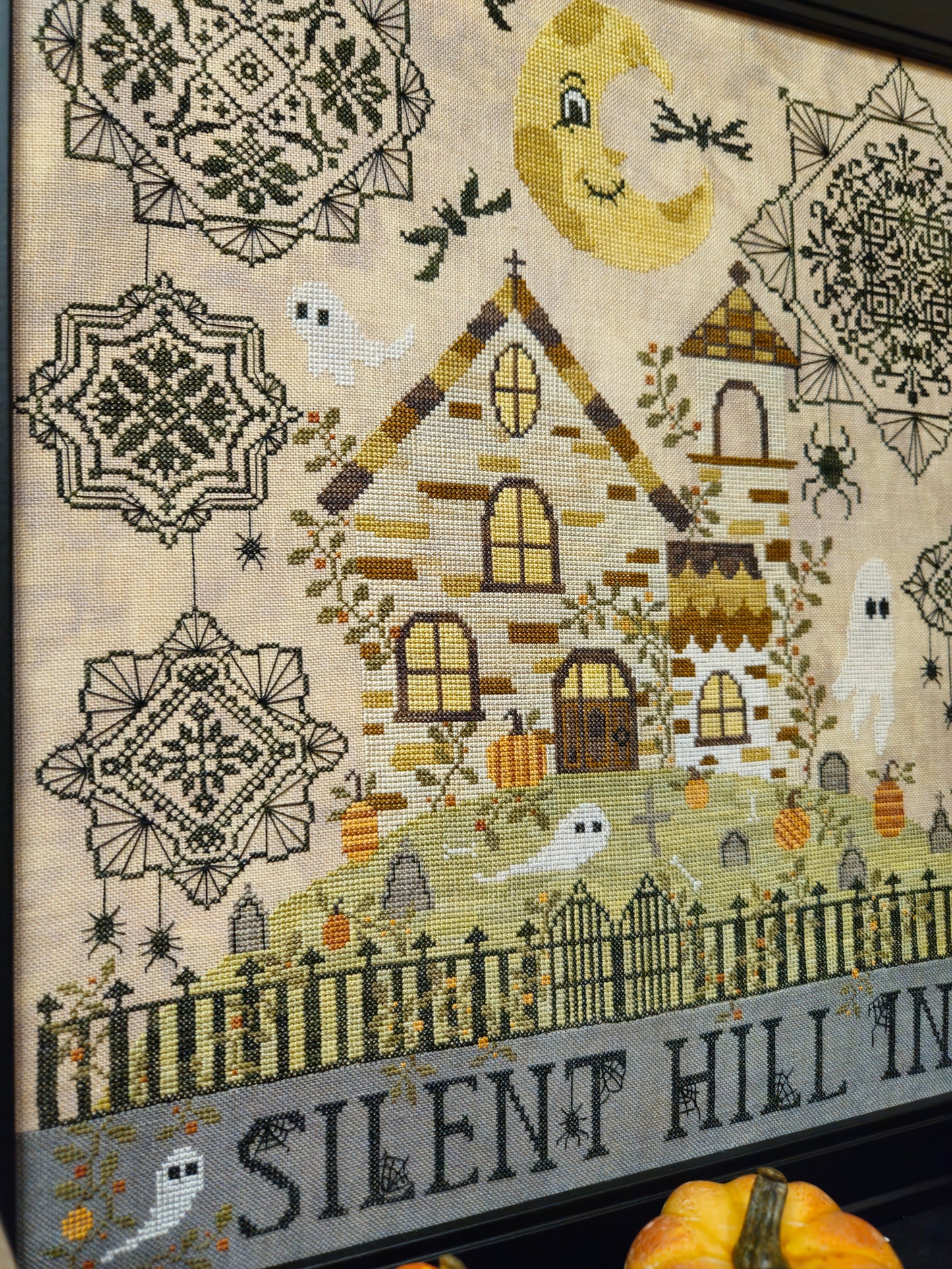 Quaint Rose Needlearts - Silent Hill Inn [PRE-ORDER - SHIPS EARLY SEPTEMBER]